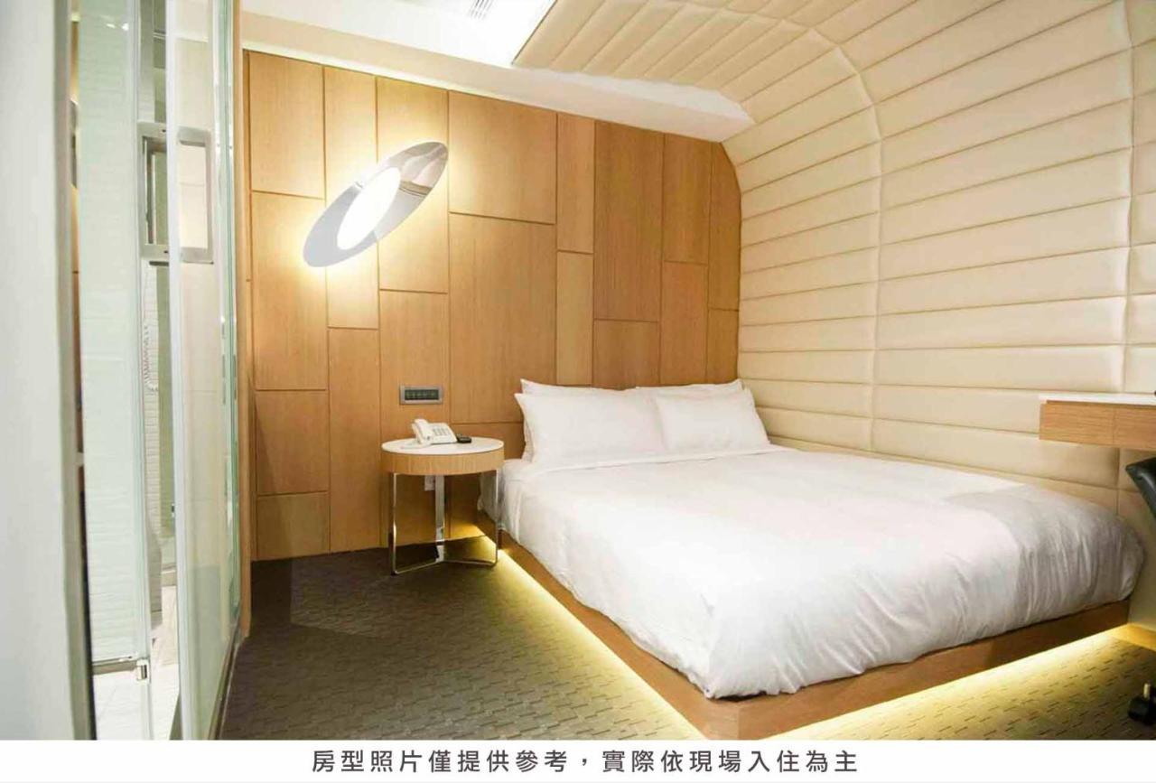 Royal Hotel Group- Central Park Branch Kaohsiung Buitenkant foto