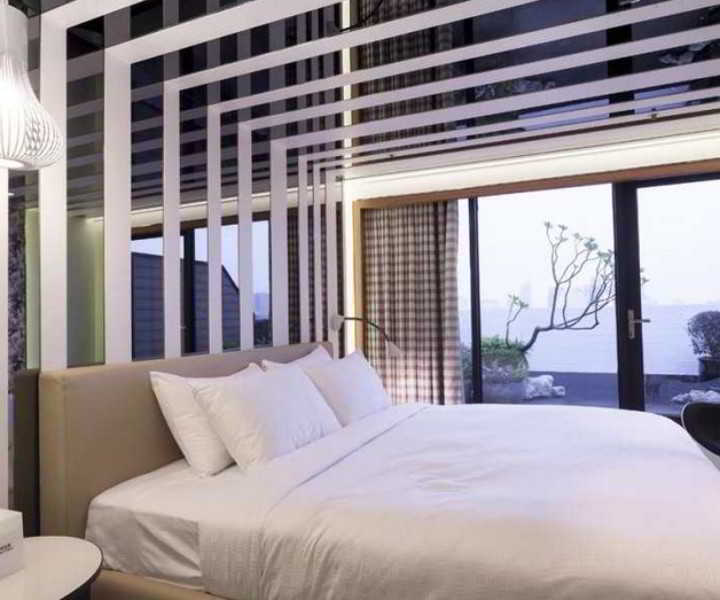 Royal Hotel Group- Central Park Branch Kaohsiung Buitenkant foto